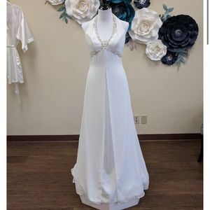 Halter Split Wedding Gown Size 10 Street Size 6 8 recommended Bridal Dress